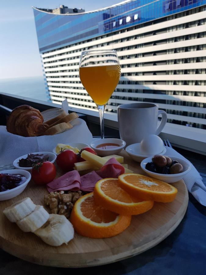 Best House Orbi City Lejlighedshotel Batumi Eksteriør billede