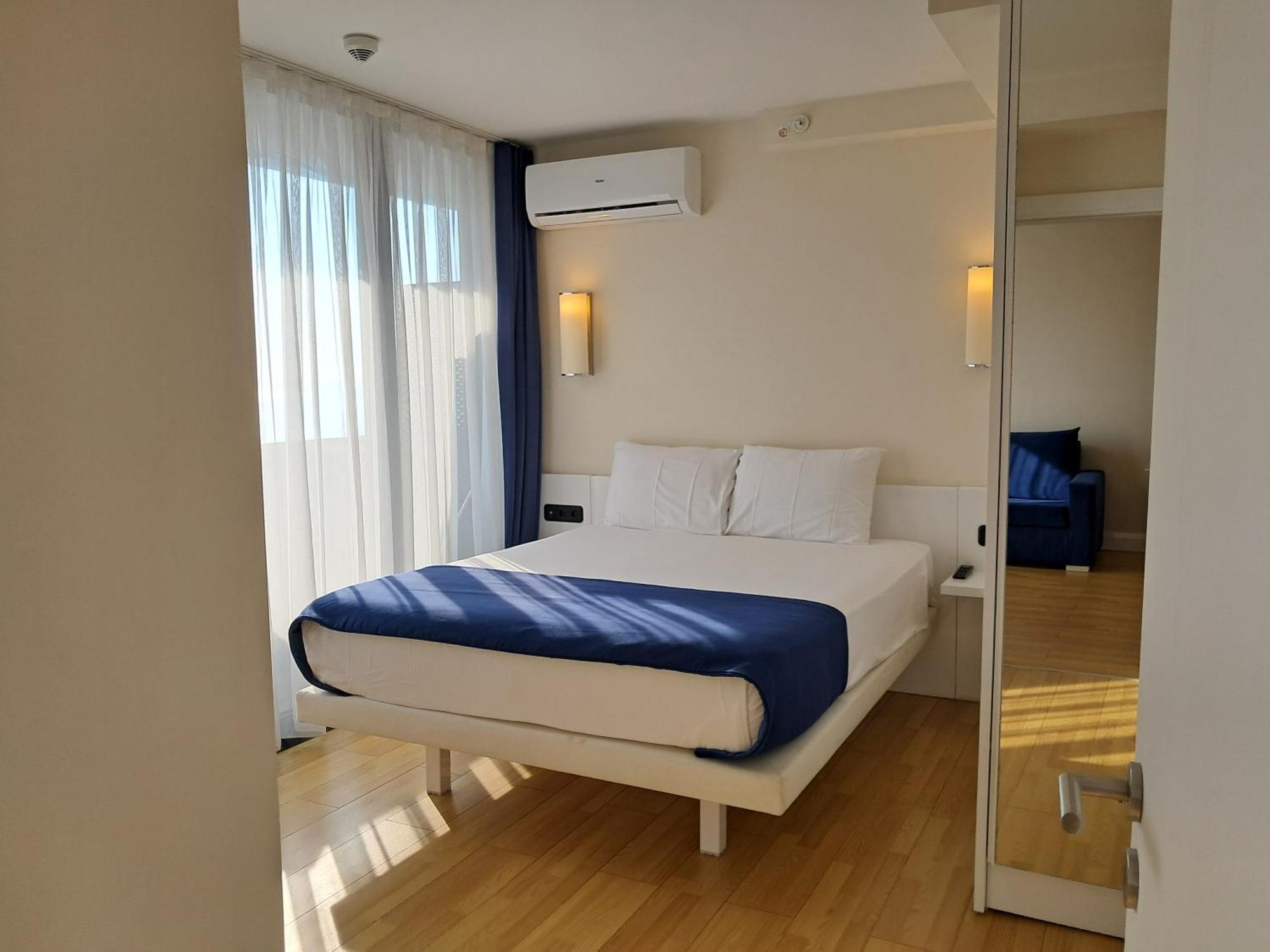 Best House Orbi City Lejlighedshotel Batumi Eksteriør billede